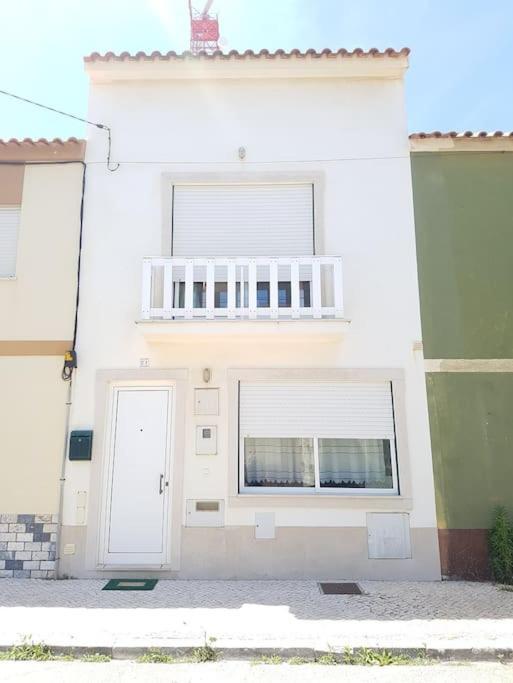 Casa De Praia Acolhedora/ Cosy Beach House Marinha das Ondas ภายนอก รูปภาพ